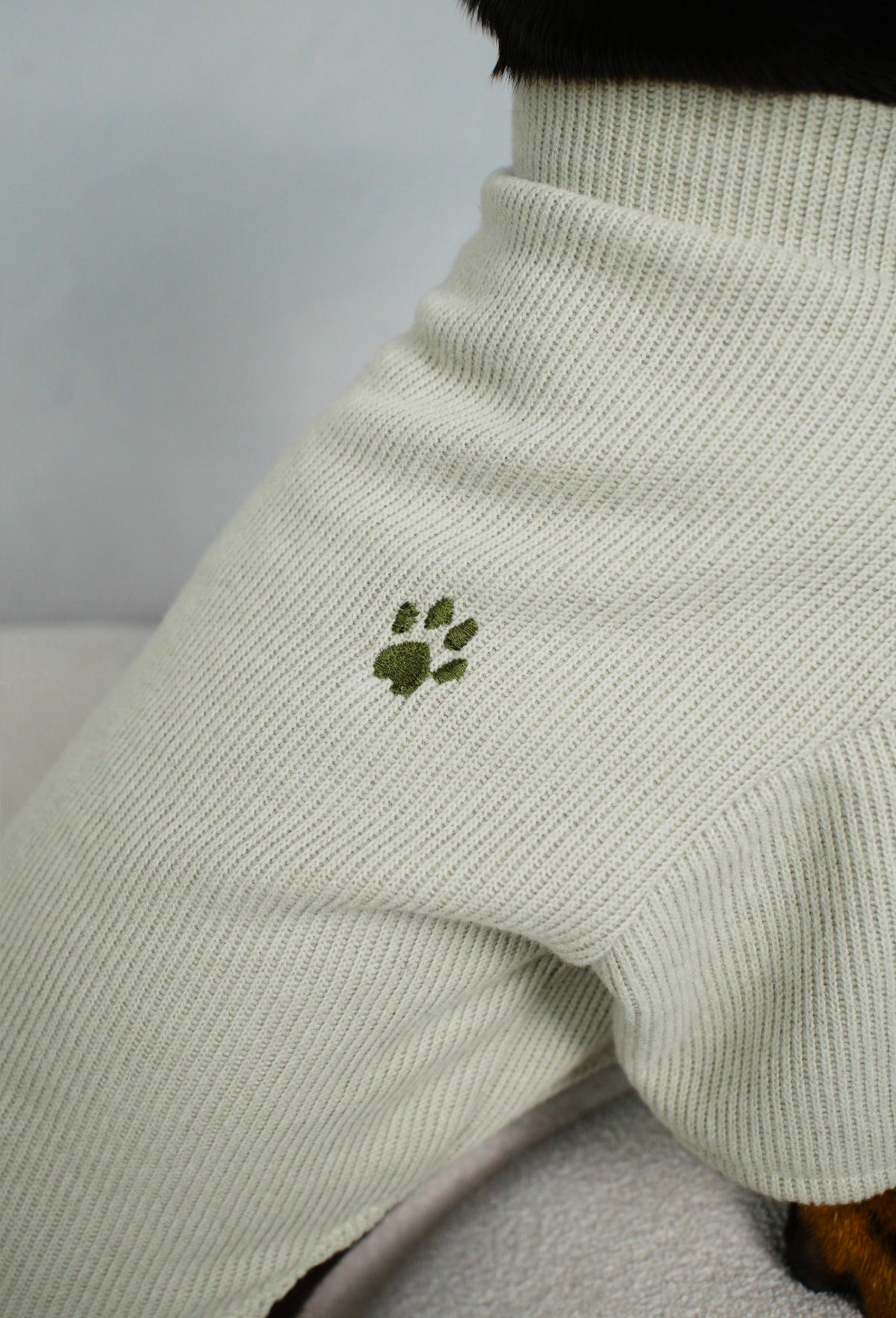 Arlo sweater